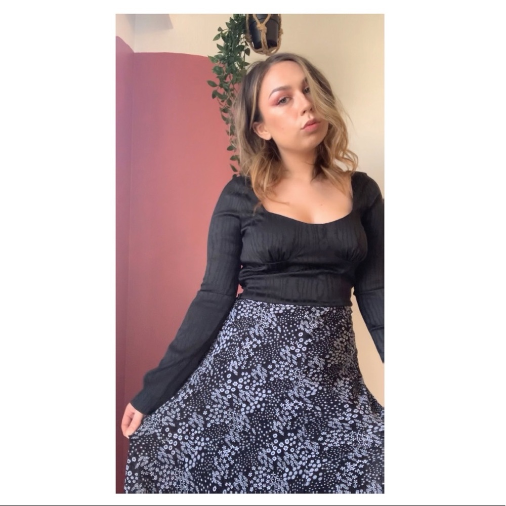 Zara Long Sleeve Crop Top